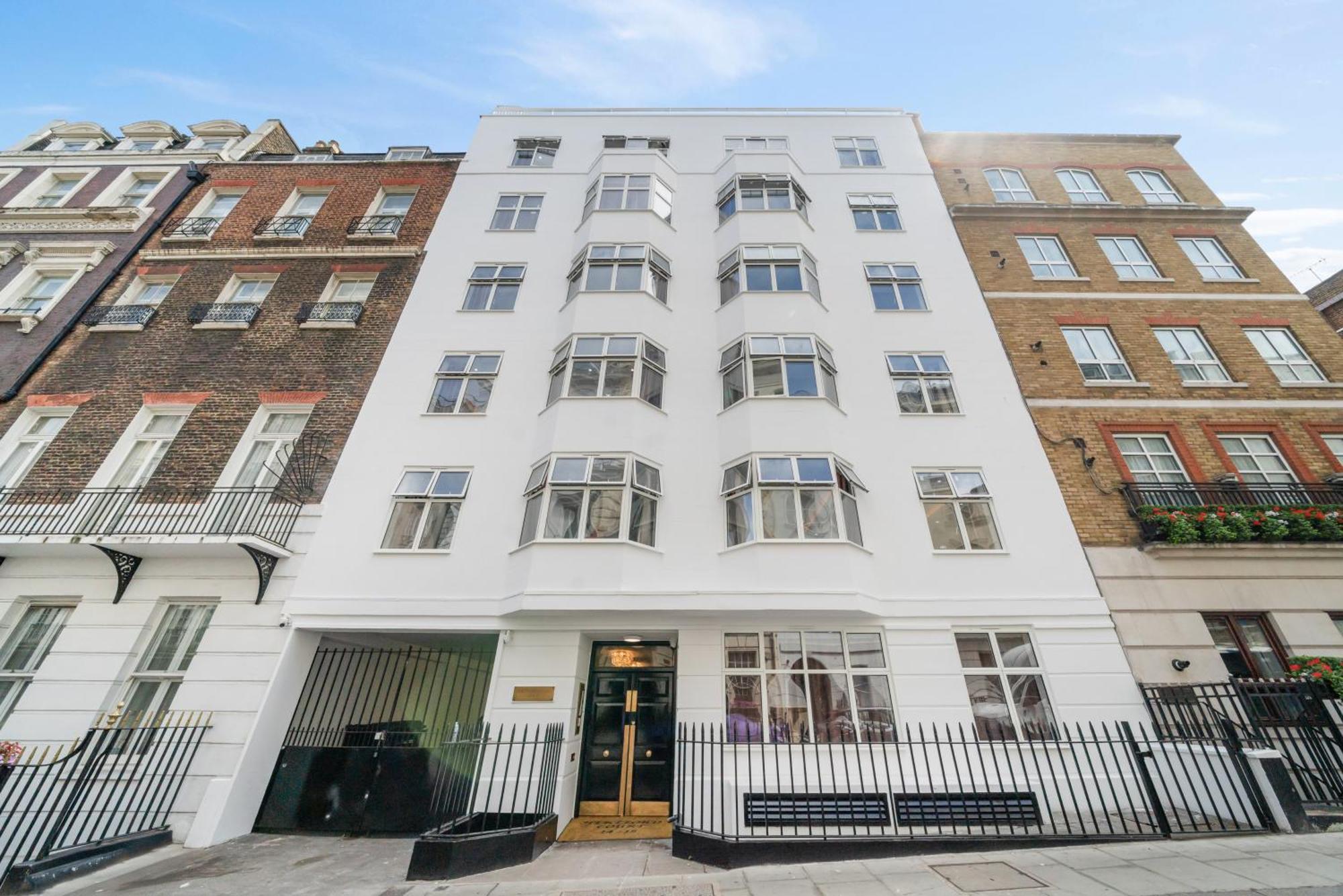 Timeless Luxury 2 Bedroom In Coveted Mayfair H9